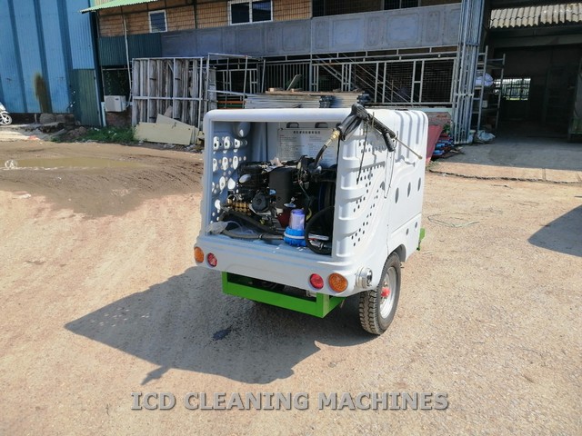 xe-phun-nuoc-ap-luc-h53