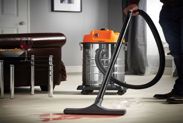 Các trường hợp nên mua máy hút bụi công nghiệp