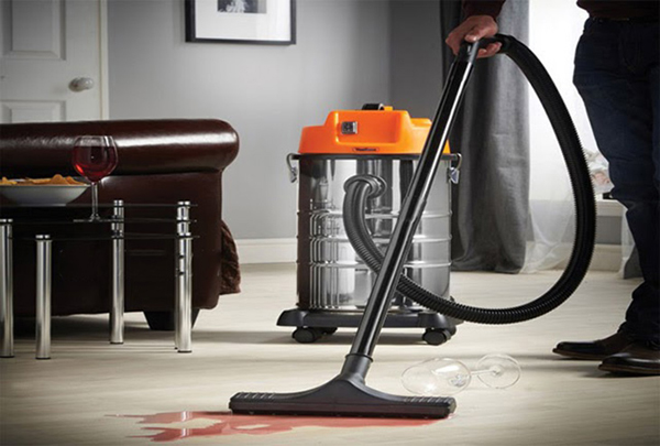Mua máy hút bụi công nghiệp cho gia đình